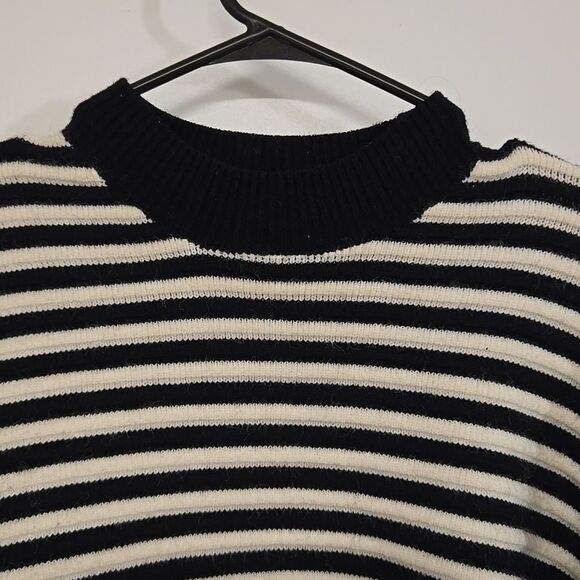 English Factory Sweater - Picture 10 of 13